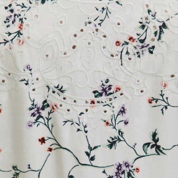 Sophie Eyelet Swing Cami - Picture 5 of 6